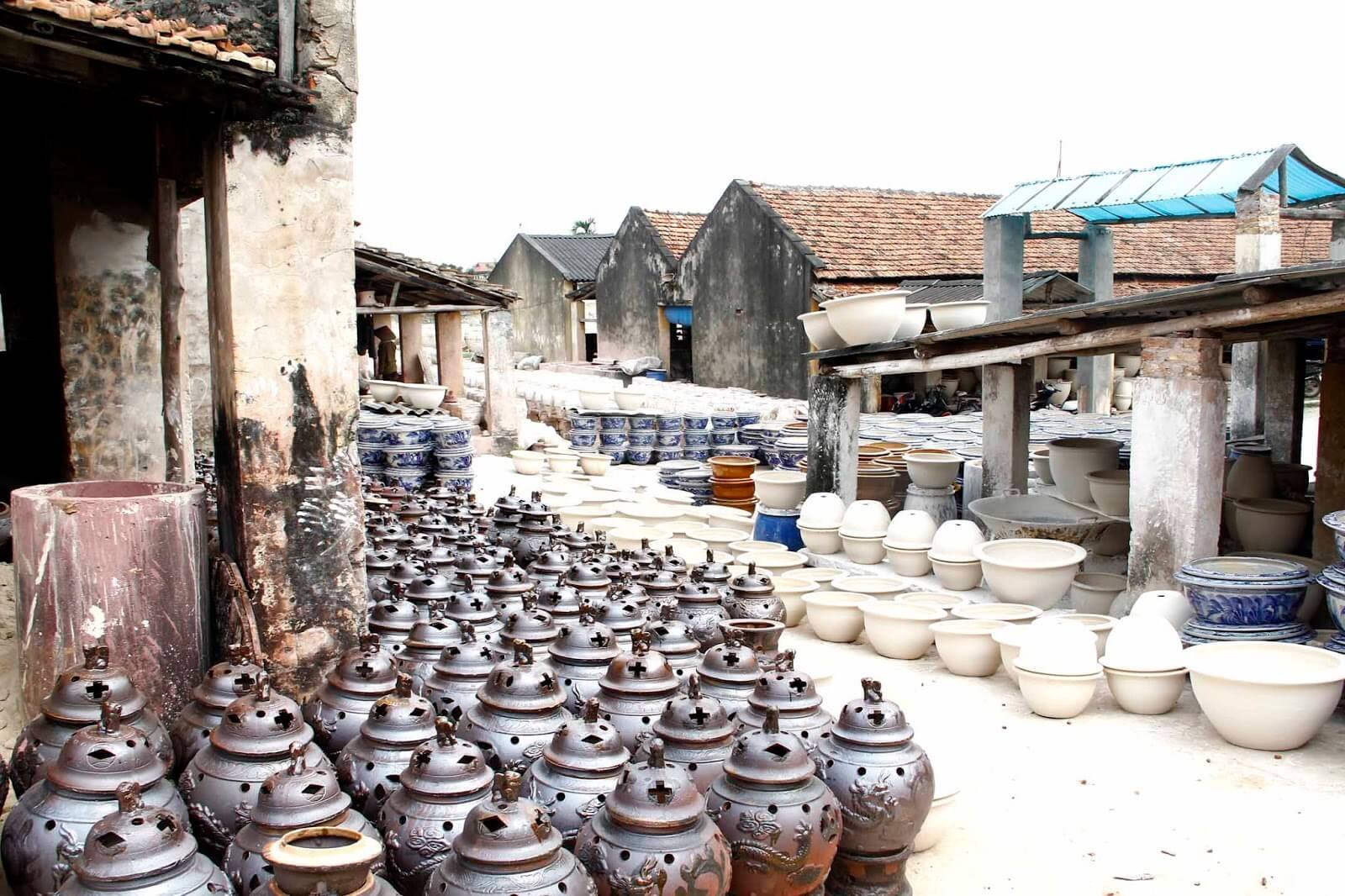 Traditional village and Pagoda (Private)