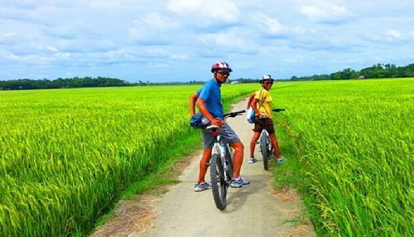 Cycling from Hue to Ho Chi Minh City
